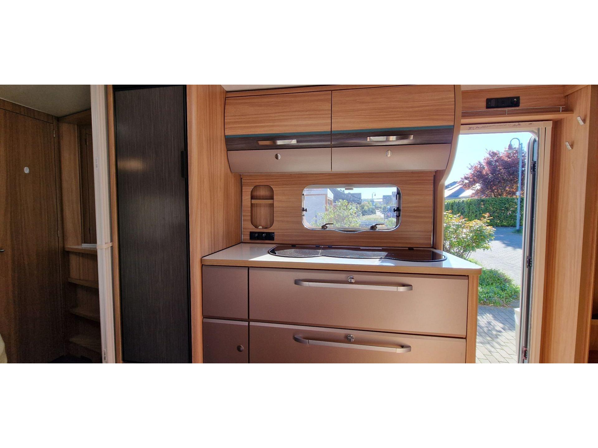 HYMER / ERIBA / HYMERCAR - Exciting 505 Family