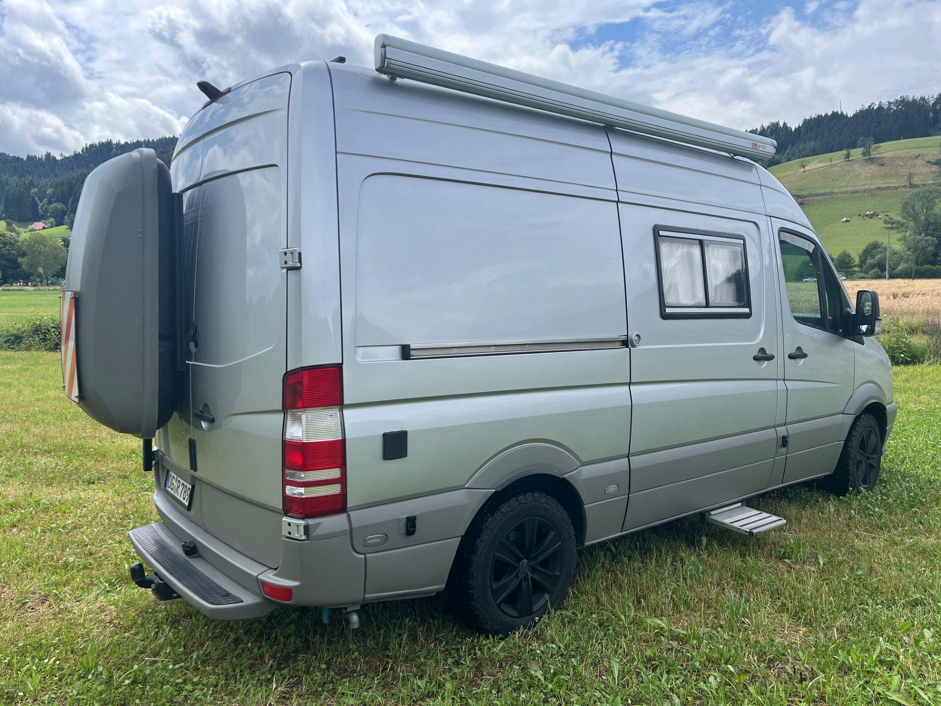 Mercedes-Benz - Sprinter