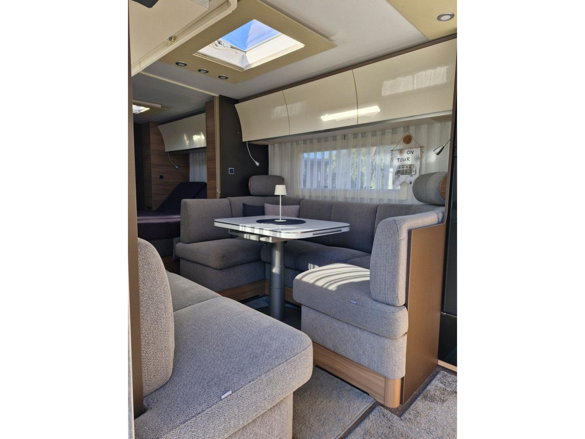 Adria - Alpina 663HT