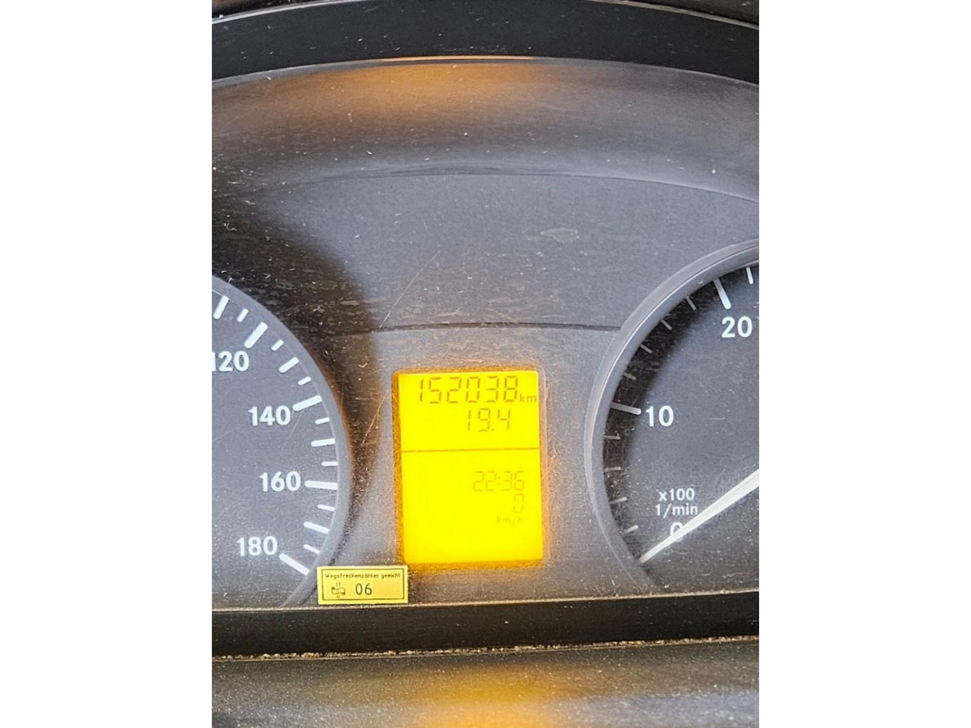 Mercedes-Benz - 906 KA, 209 CDI