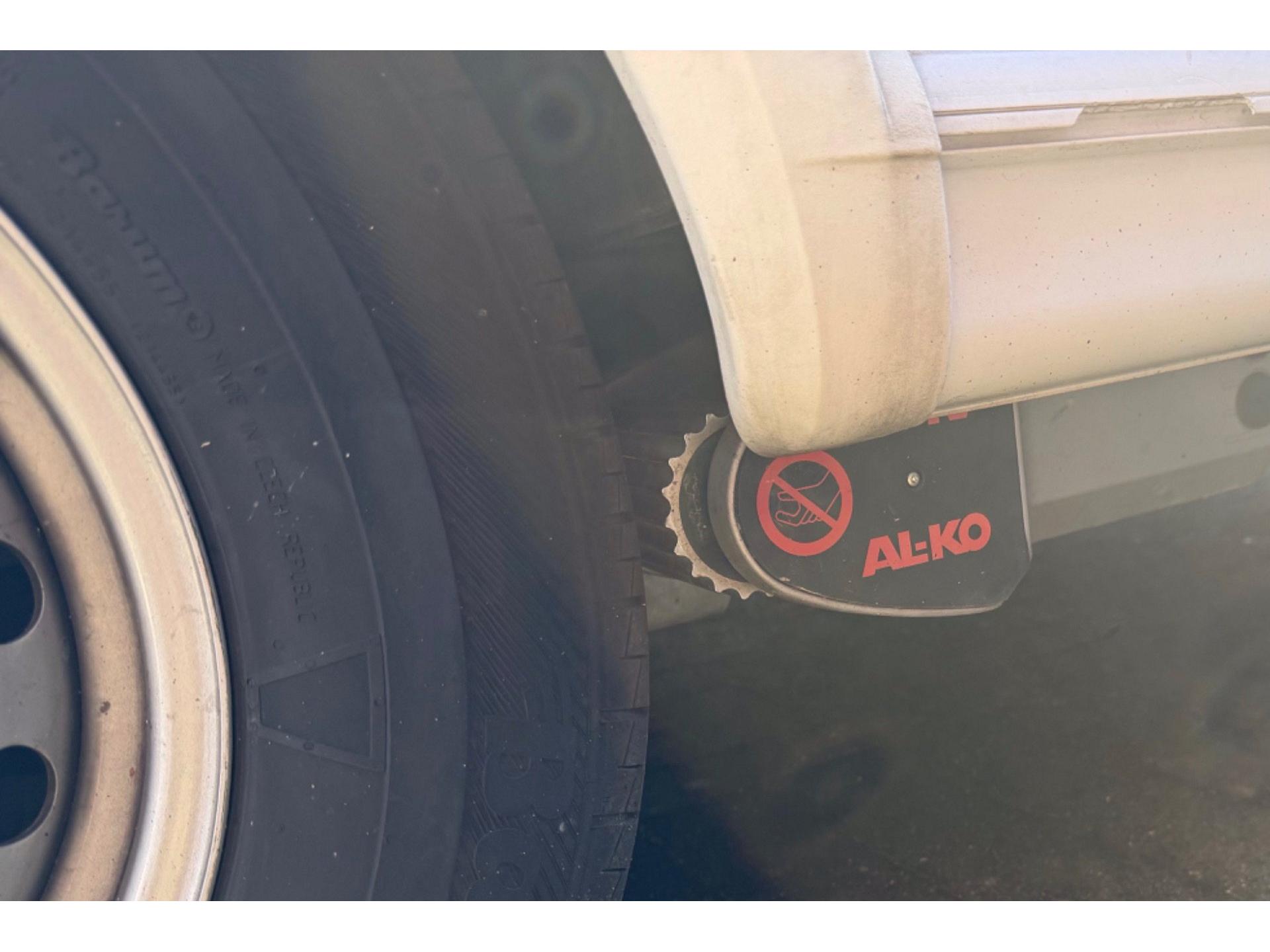 HYMER / ERIBA / HYMERCAR - Exciting 471