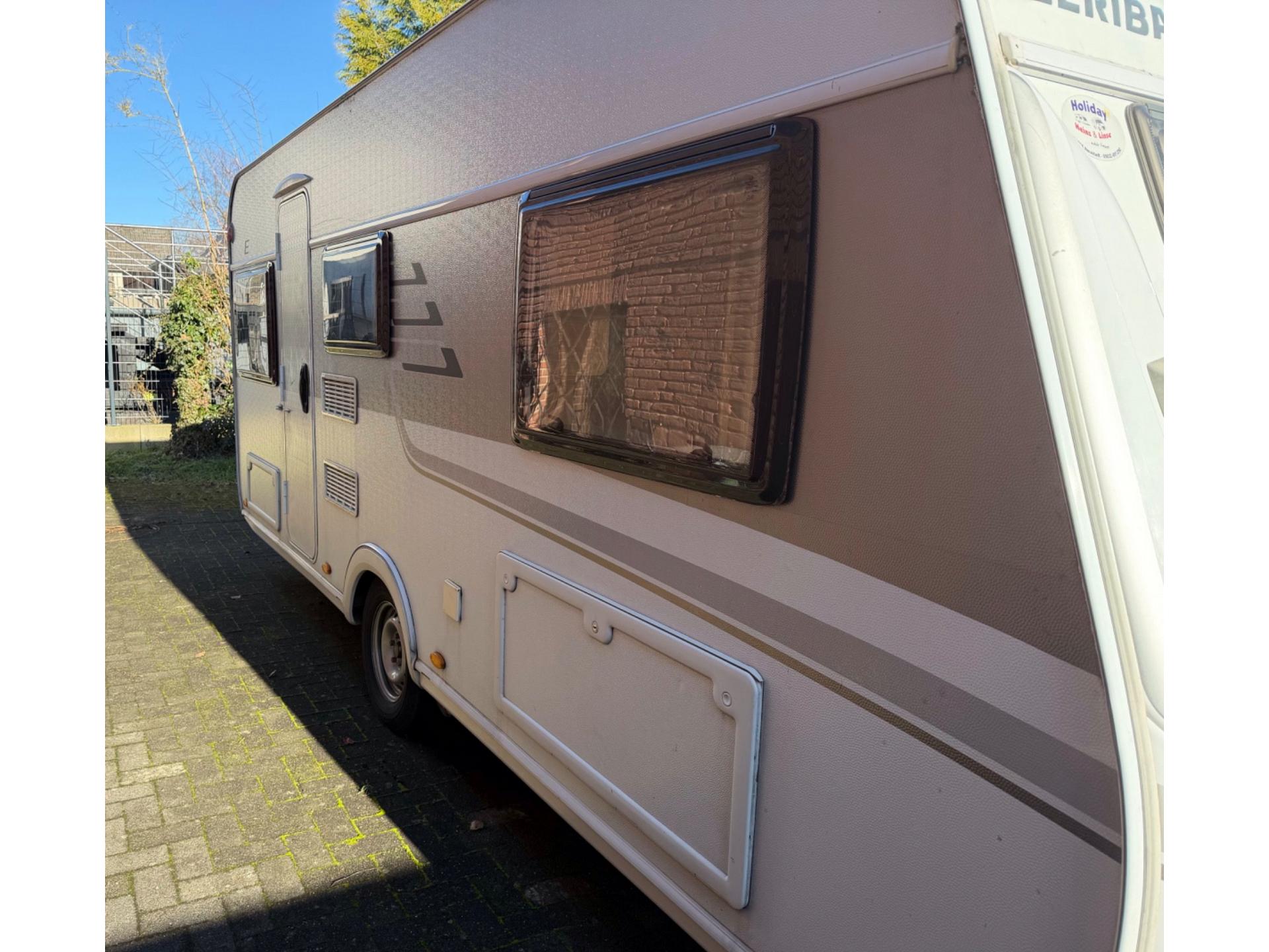 HYMER / ERIBA / HYMERCAR - Exciting 471