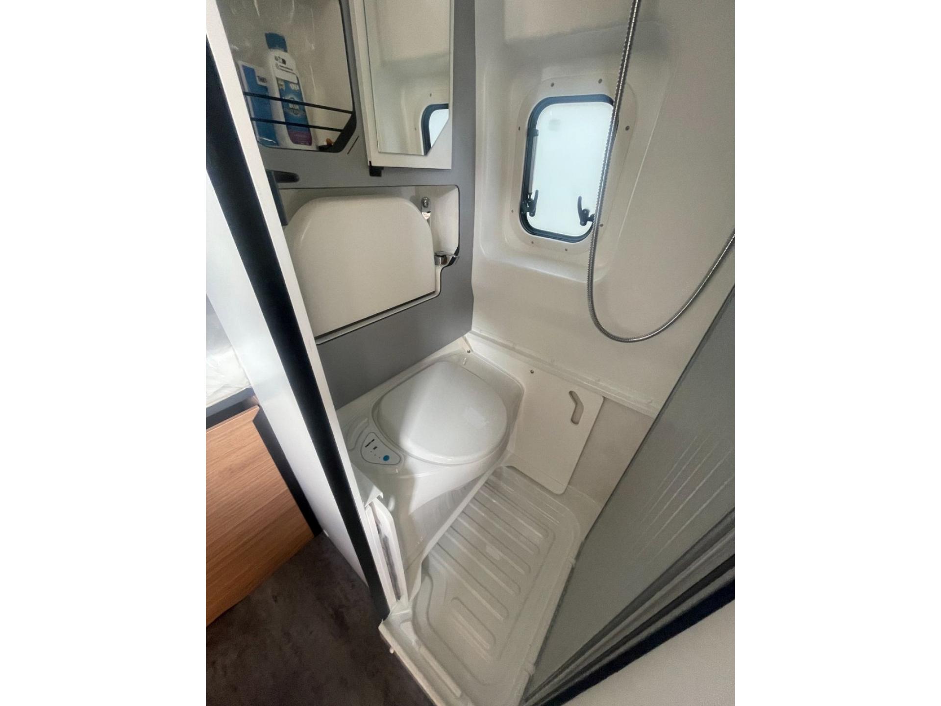 Pilote - V600G mit Aufstelldach